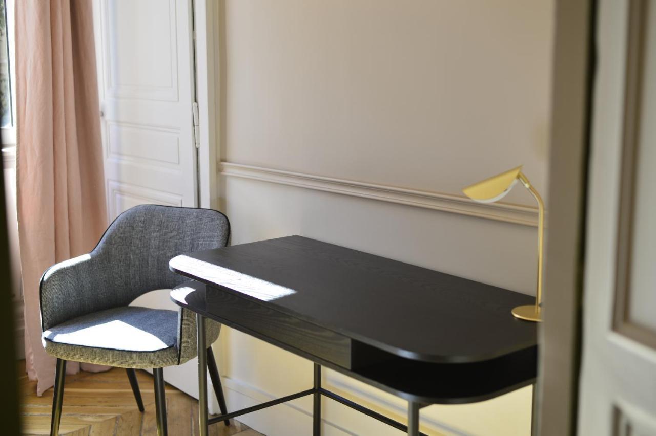 Eden Blue, Lovely Flat, Bright & Cosy In ليون المظهر الخارجي الصورة