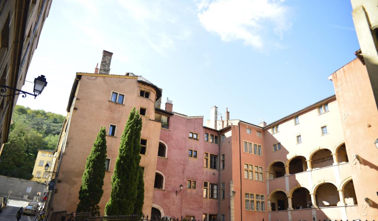 Eden Blue, Lovely Flat, Bright & Cosy In ليون المظهر الخارجي الصورة